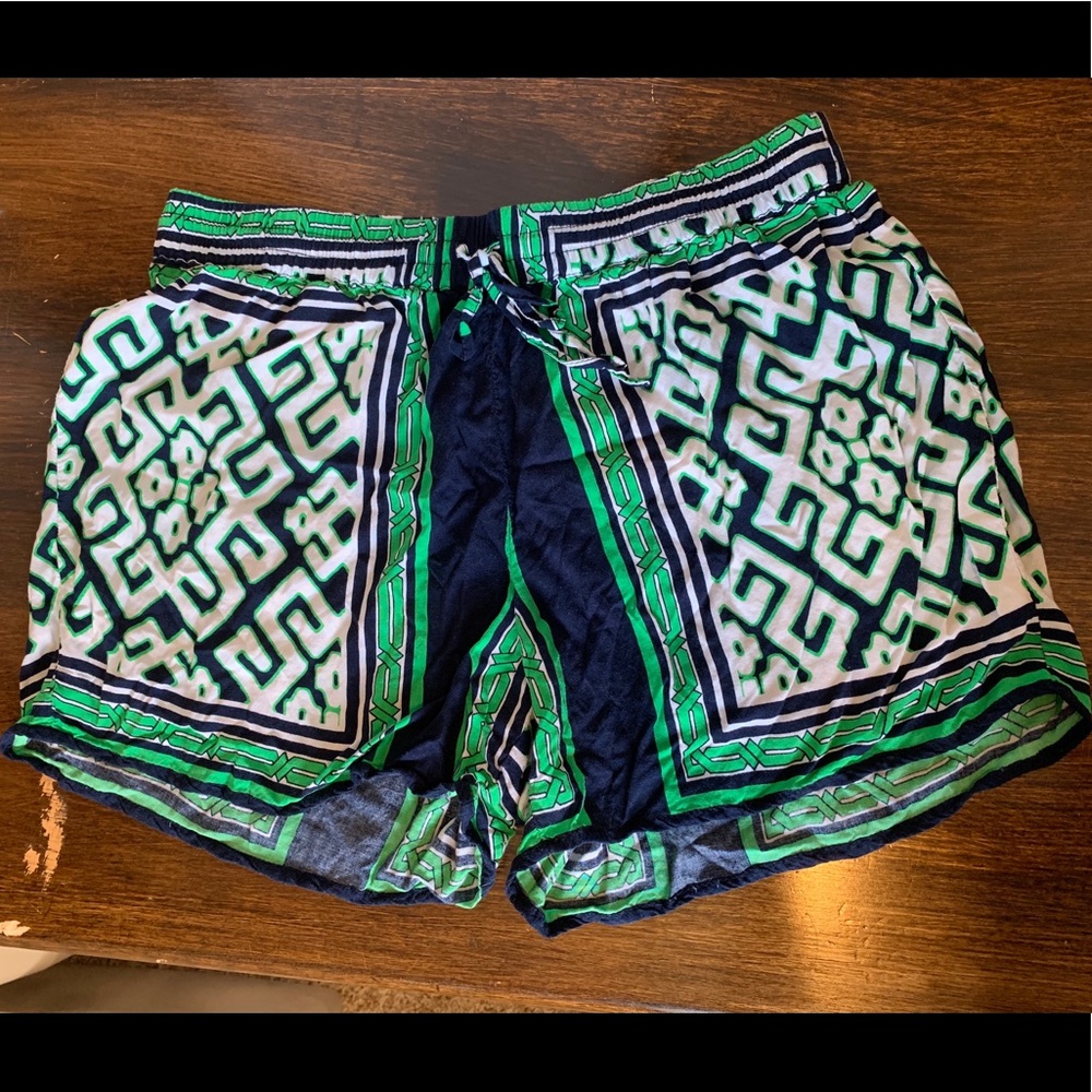 Crown & Ivy shorts
